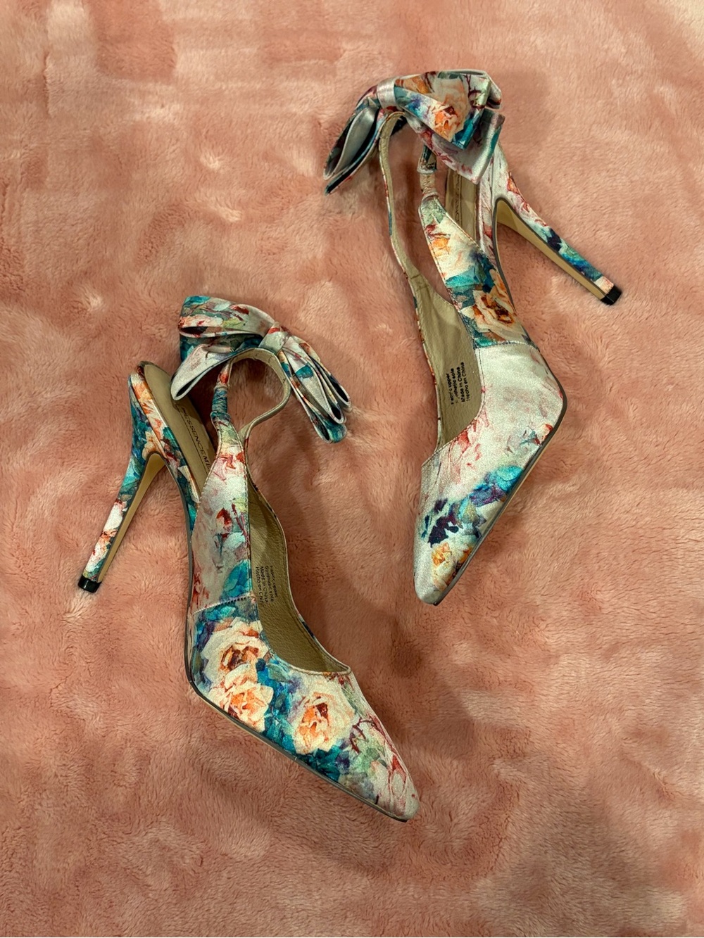 The Essence Menbur Floral Satin Pointed-Toe High Heels with Ankle Bows 👠🌸🎀